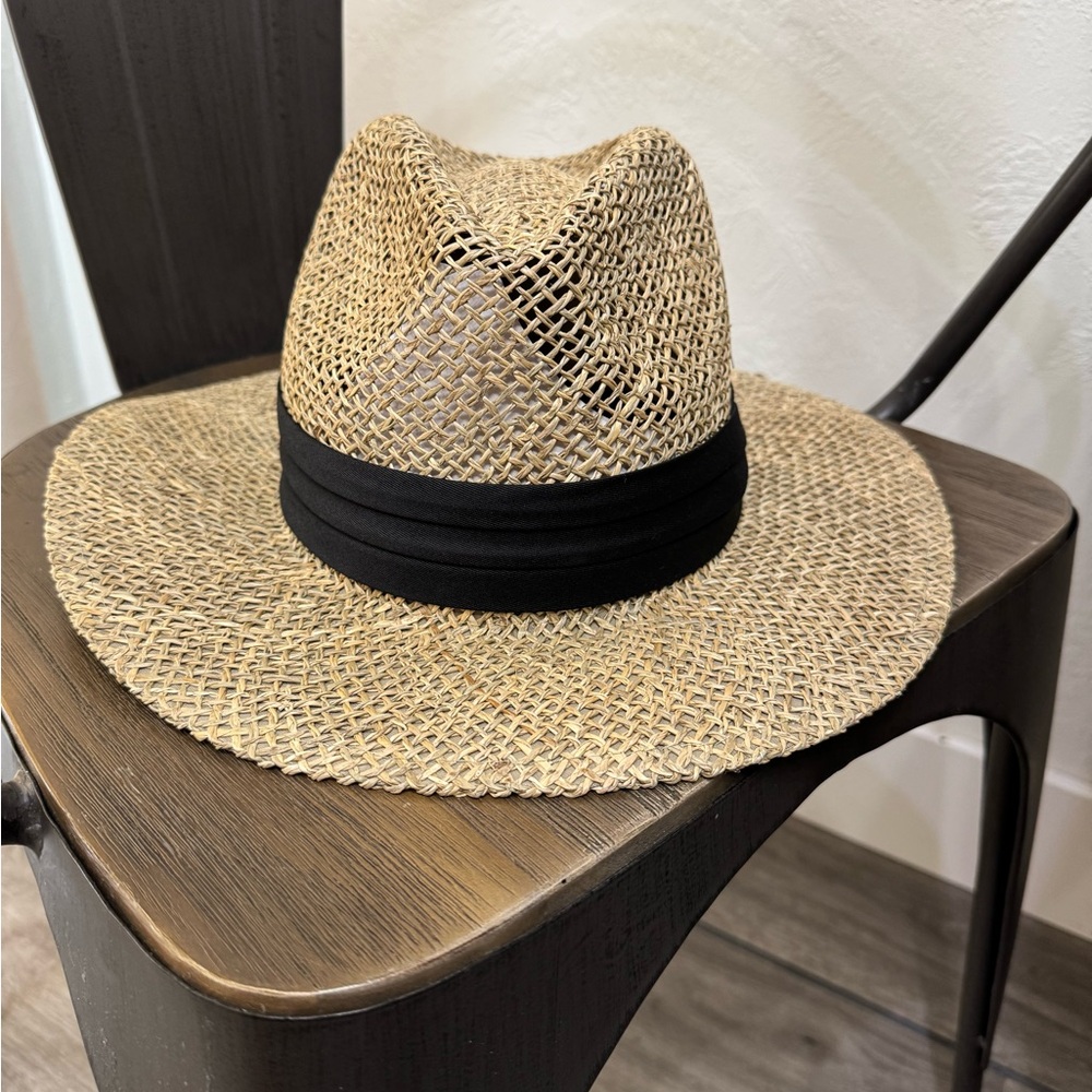 Peter Grimm Tan hat with Black Band